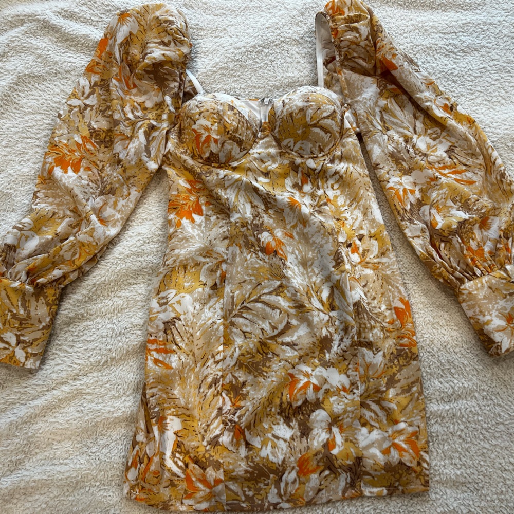 Puff sleeve dress size large